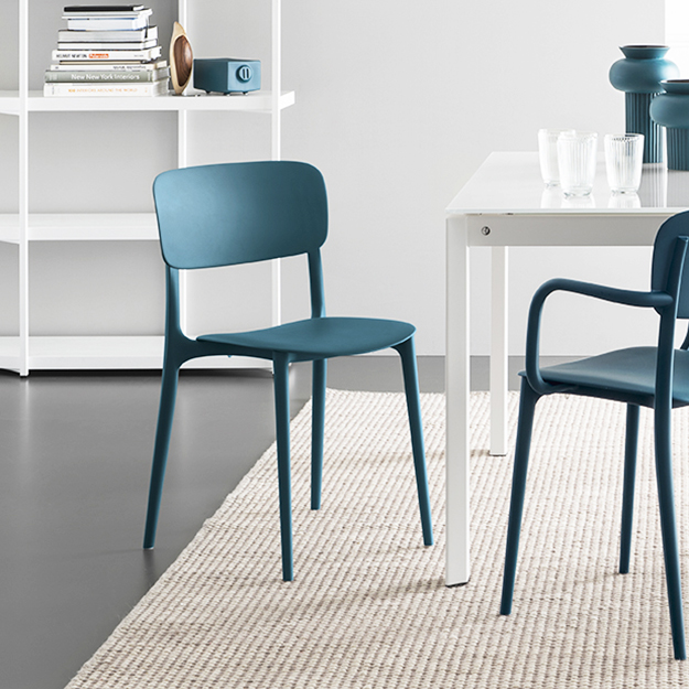 Calligaris_Liberty Chair With Arms